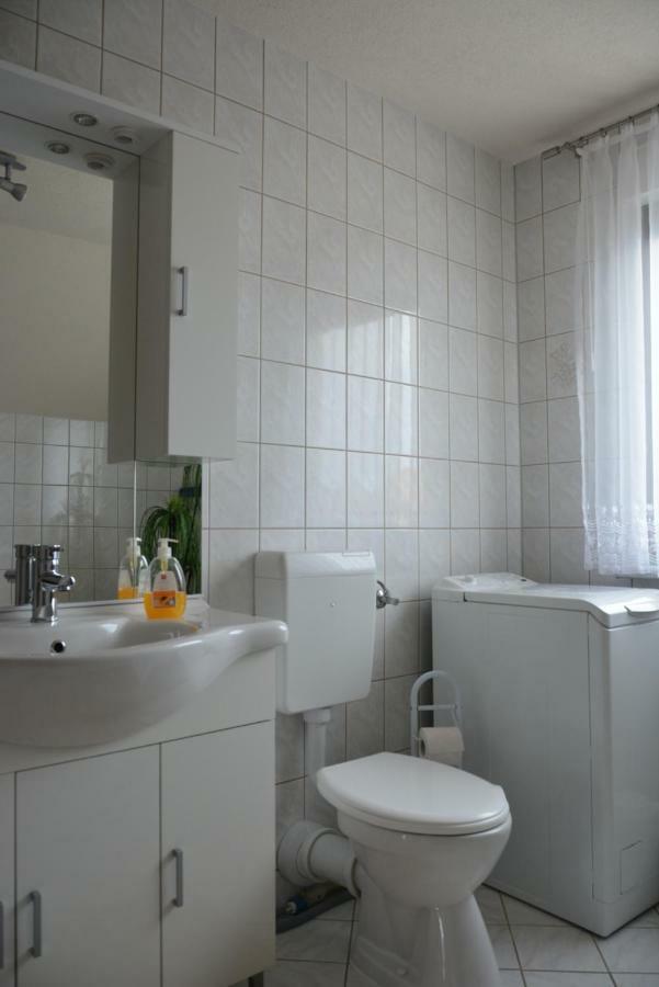 Ferienwohnung Starke Gablenz エクステリア 写真