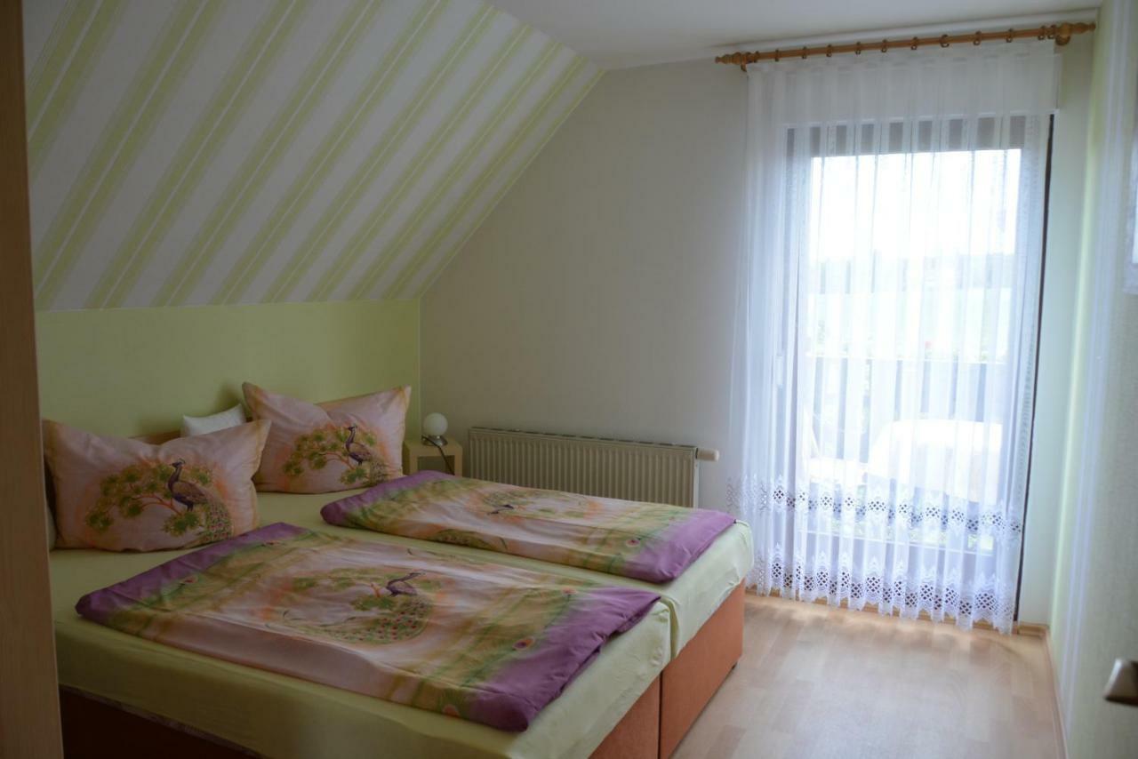 Ferienwohnung Starke Gablenz エクステリア 写真